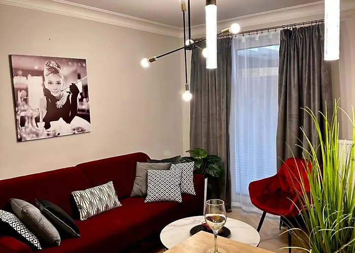 Apartamenty Kielce- Klonowa Nad Zalewem, 1-14 Osob, Faktura, Parking, Centrum