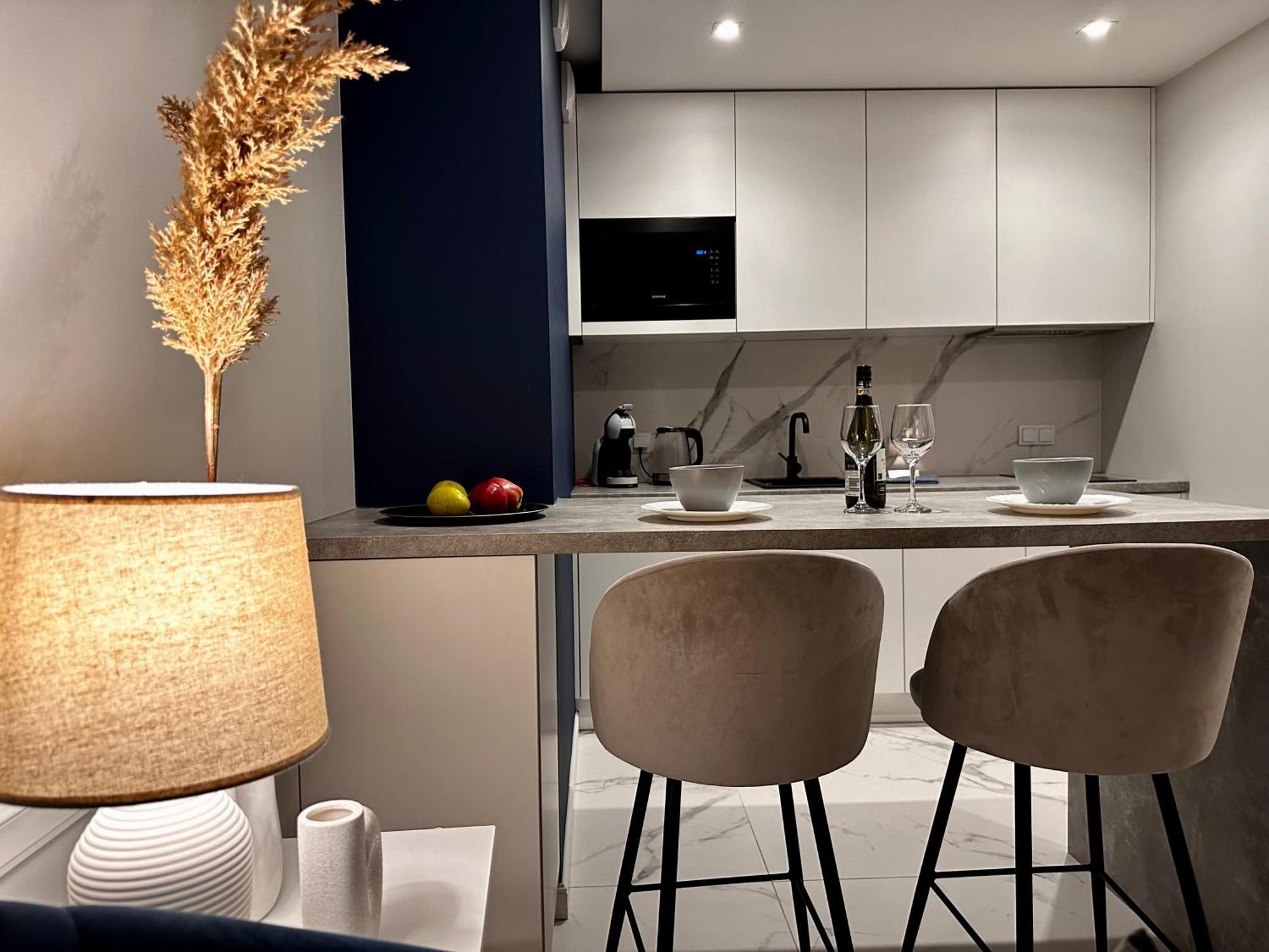 Apartment Kielce- Klonowa Nad Zalewem, 1-14 Osob, Faktura, Parking, Centrum Kielce