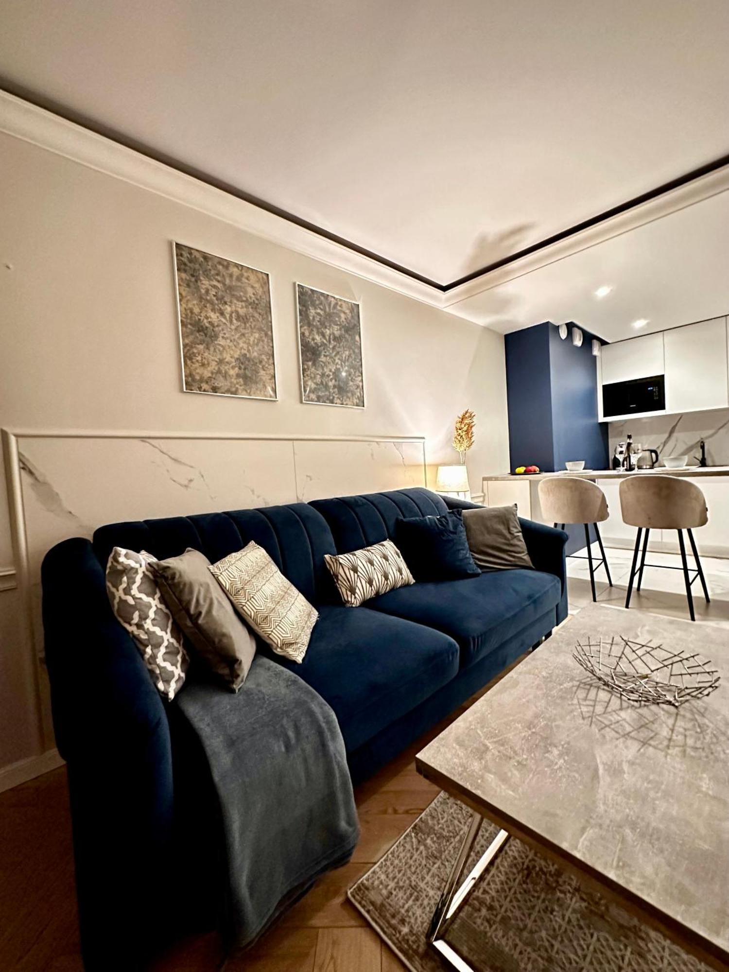 Apartment Kielce- Klonowa Nad Zalewem, 1-14 Osob, Faktura, Parking, Centrum